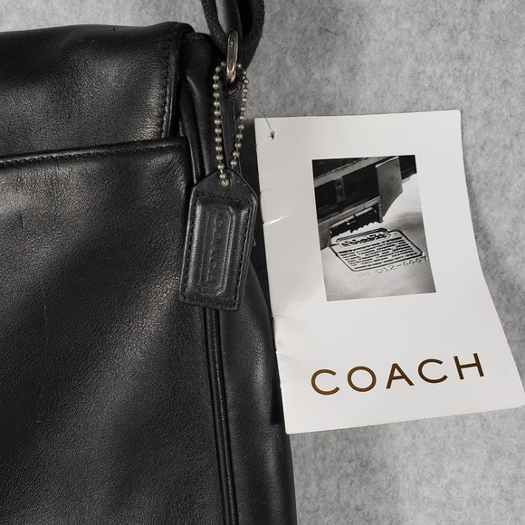 NWT Coach Black Leather Messenger Crossbody Bag Adjustable Strap Buckle Unisex - Picture 3 of 16